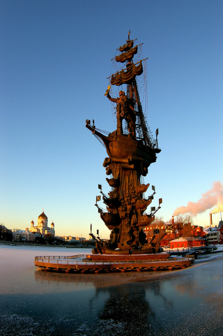 Illustration for article titled These Mega-Sculptures Are the Biggest in the World